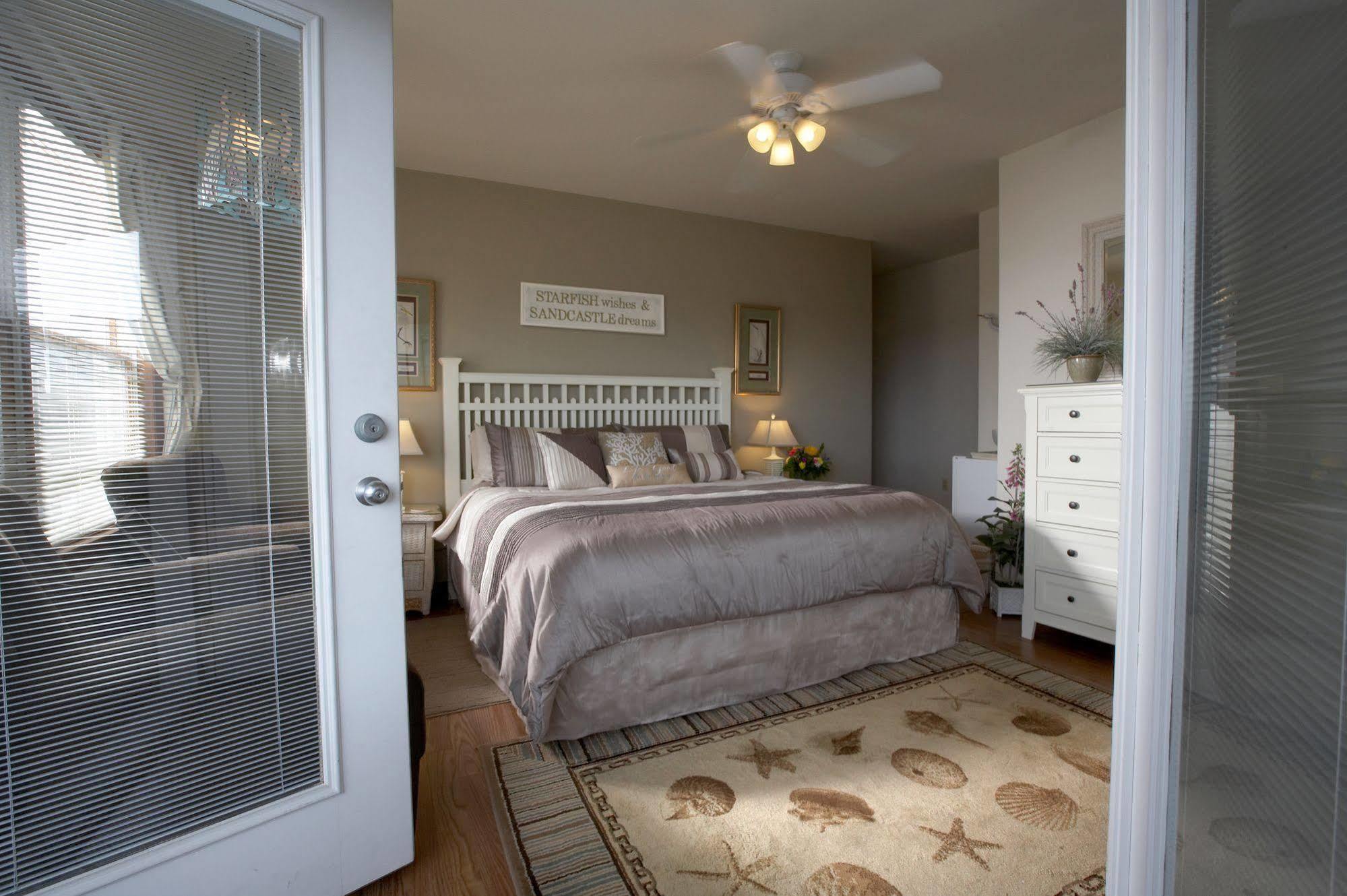 Sand Castle Bed And Breakfast Barnegat Light Exteriör bild